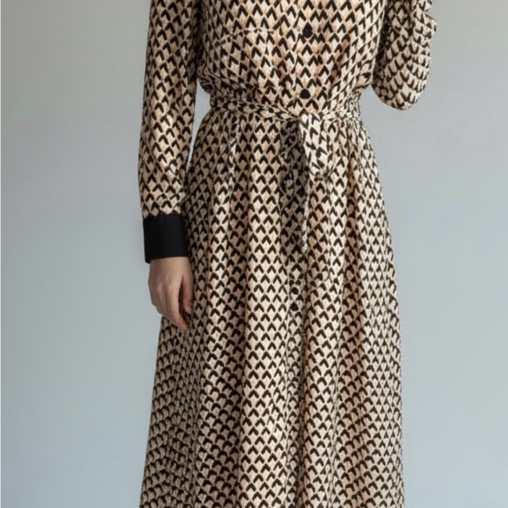 Who What Wear -Geometric Patterned Dress - Picture 5 of 9